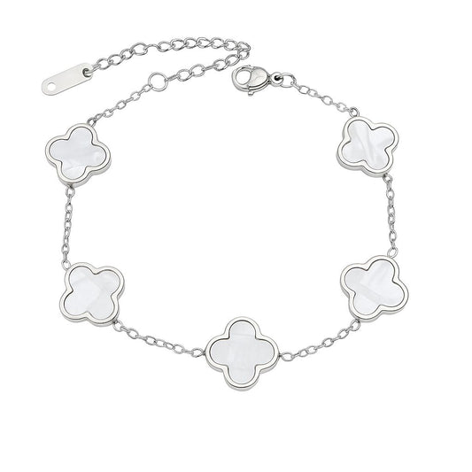 гривна с детелини в сребърно и бяло от неръждаема стомана