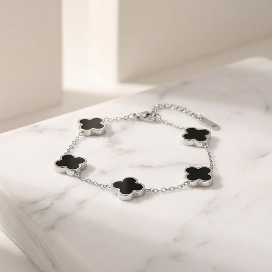 Гривна четирилистна детелина в сребърно и черно 