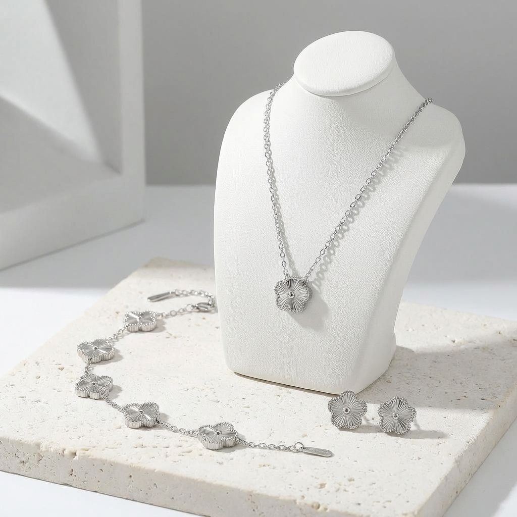 Комплект "Сребърна Детелина"