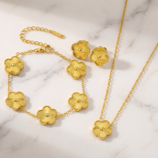 Комплект "Златна Детелина" с 18K златно покритие